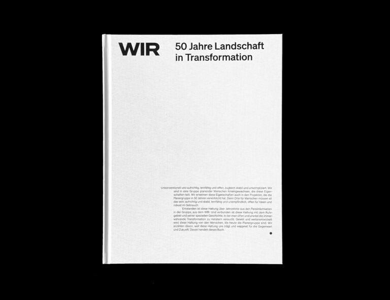 Abbildung des Buchcovers mit dem Titel Wir. 50 Jahre Landschaft in Transformation